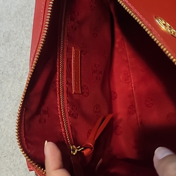 Tory Burch red Saffiano Bowling bag - Picture 7 of 9
